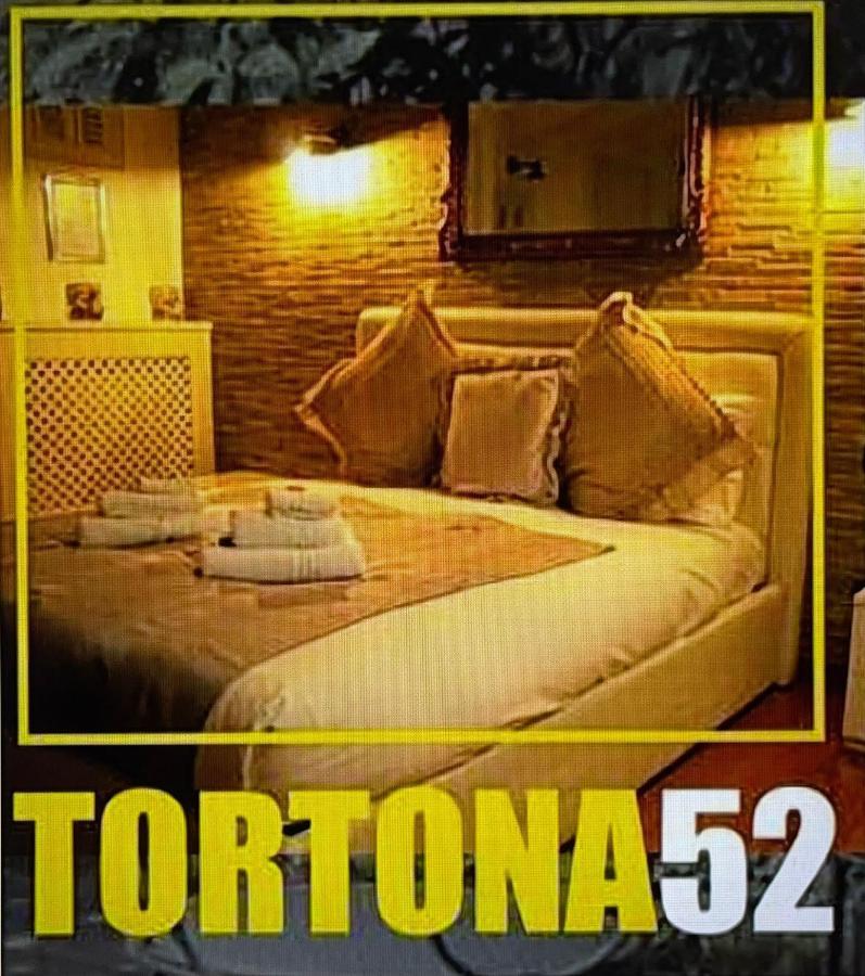 Bed and Breakfast Bb Tortona Mailand Exterior foto